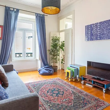 Bright 2 Bedroom Apt 100M From Av. Liberdade Lisbon Exterior photo